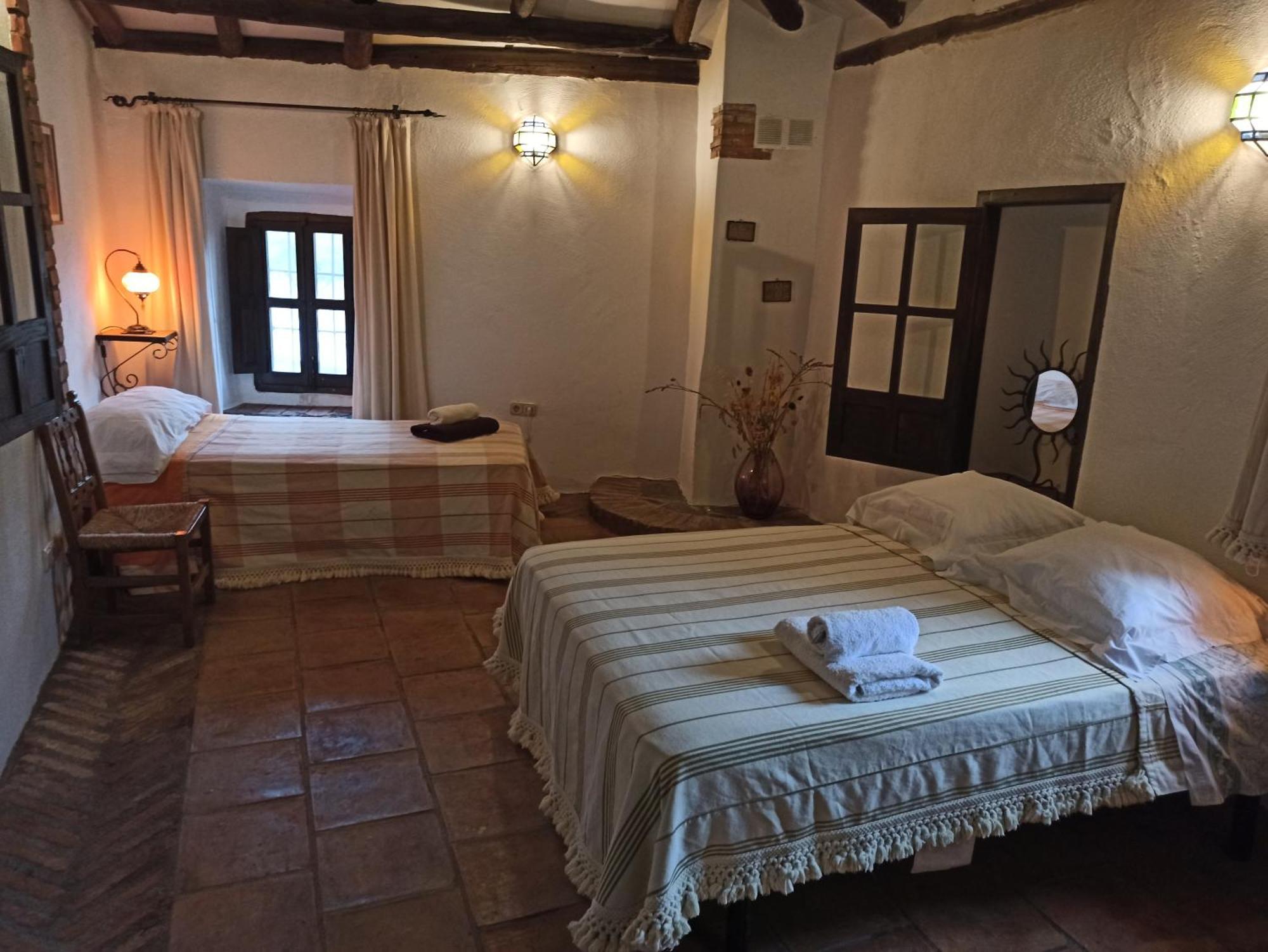 Hotel Rural Alqueria De Los Lentos Niguelas Room photo